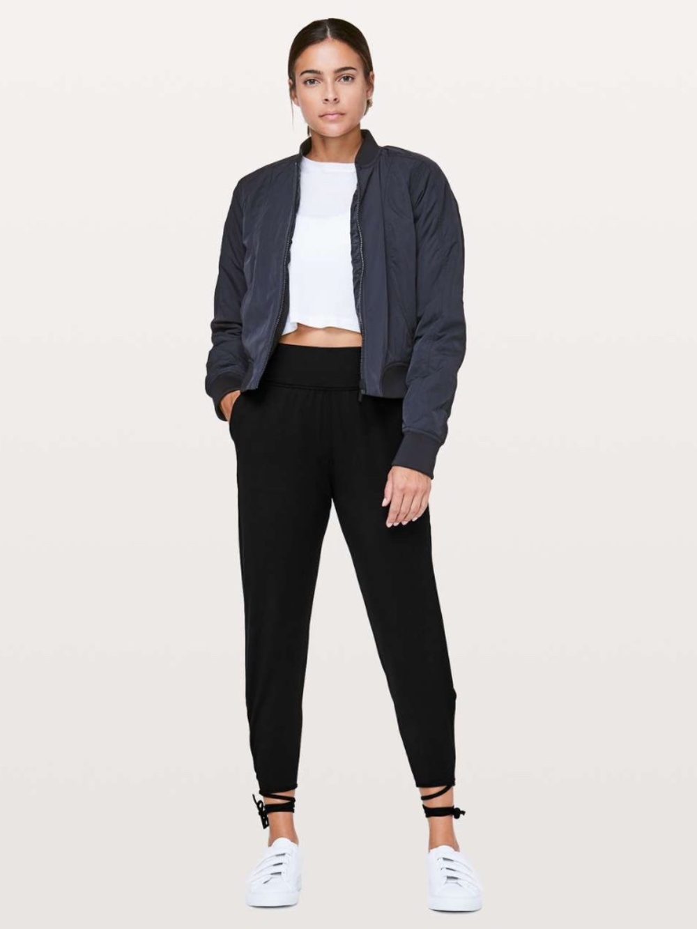 NWT size 8 Lululemon Spirited Sissone Pant *25"